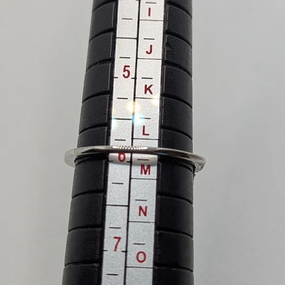 Silver Infinity Ring - Picture 3 of 4